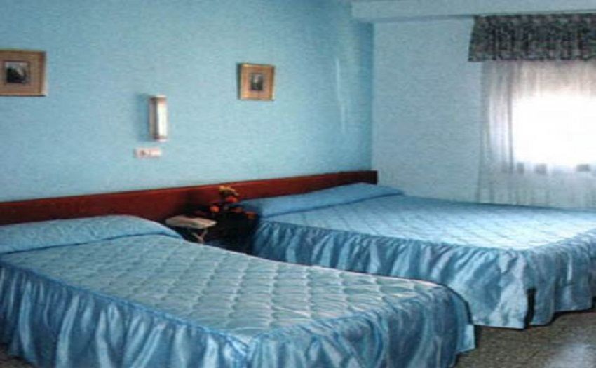 Hotel Nuria إل كامبيلو المظهر الخارجي الصورة